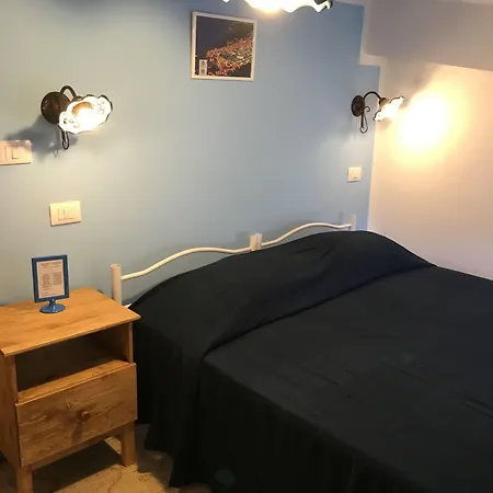 Bed and breakfast Sul Mare 4*