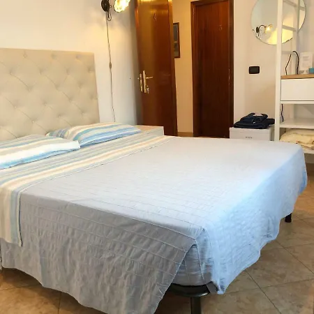 B&B Villa Sul Mare Bed & Breakfast